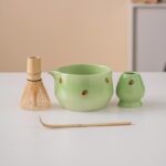 Hand-painted Strawberry Ceramic Matcha Bowl Set Green Matcha Tea Set 450ml