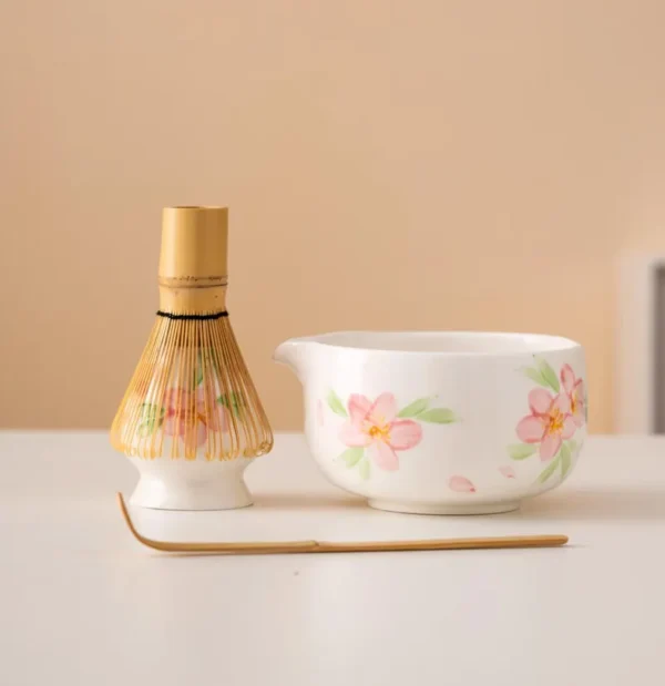 Hand-painted Floral Ceramic Matcha Bowl Set Unique Matcha Whisk Gift Set 450ml