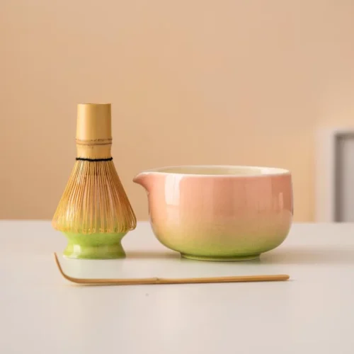 Hand-painted Gradient Pink Ceramic Matcha Bowl Set Unique Matcha Whisk Gift Set 450ml