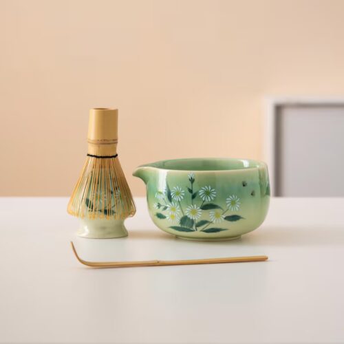 Hand-painted Daisy Ceramic Matcha Bowl Set Unique Matcha Whisk Gift Set 450ml