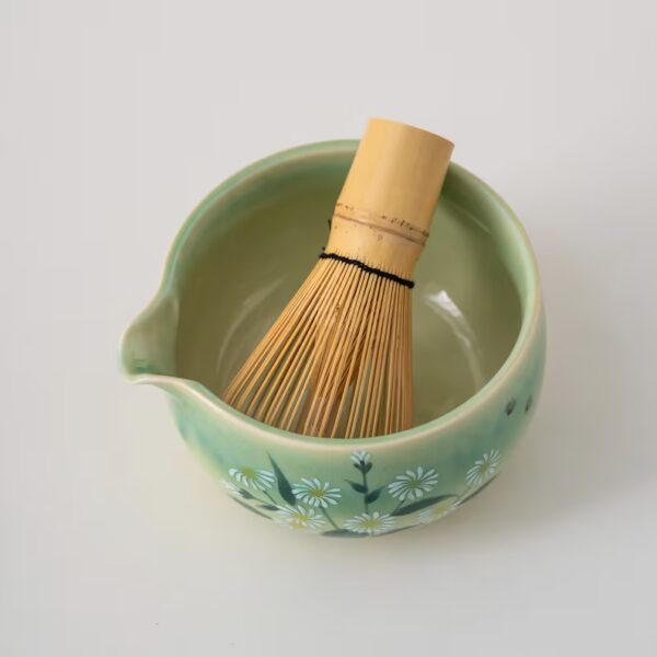 Hand-painted Daisy Ceramic Matcha Bowl Set Unique Matcha Whisk Gift Set 450ml